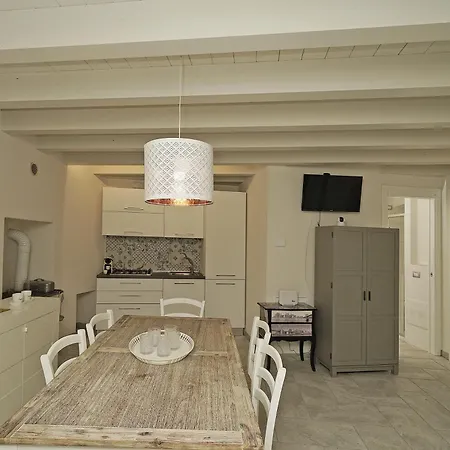 Apartment Casa Elena *