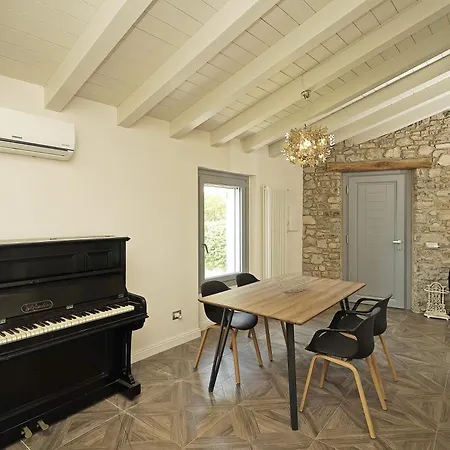 Casa Elena Apartment